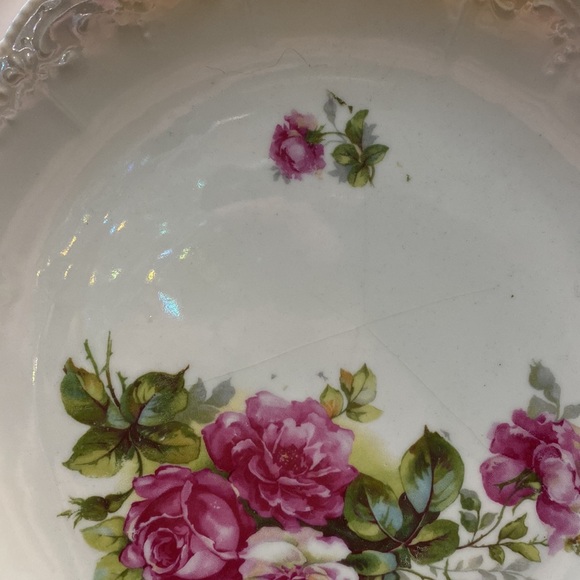 Lovely Vintage Antique (? )Handled Roses Plate! - Picture 3 of 7